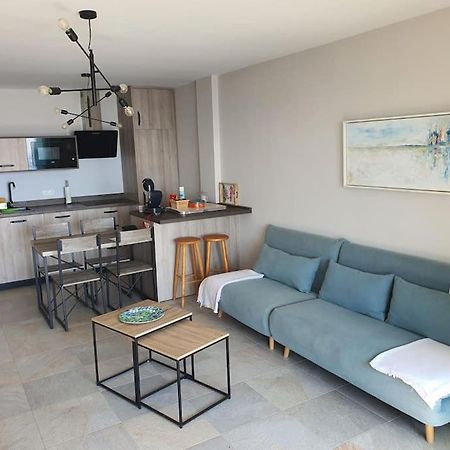 Front Mer - Sublime Appartement Moderne Et Confortable エステポナ エクステリア 写真