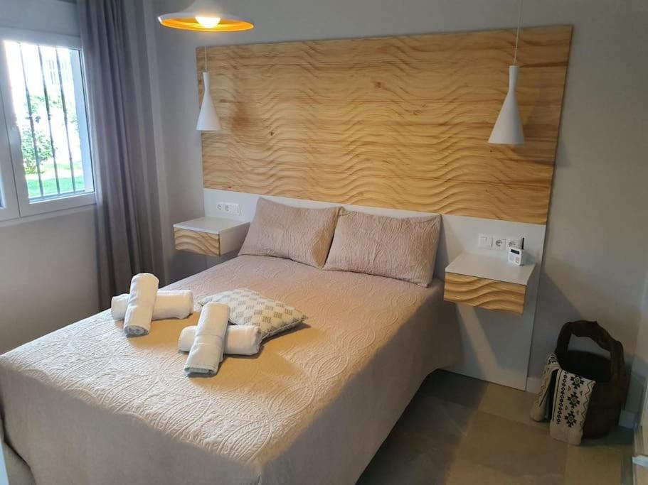 Front Mer - Sublime Appartement Moderne Et Confortable エステポナ エクステリア 写真